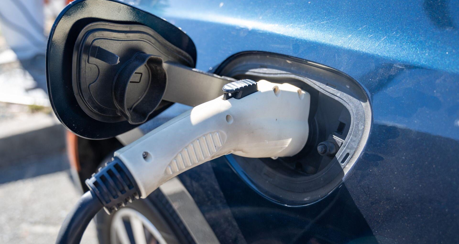 EVs supplying power to homes can cut up to 90% charging costs