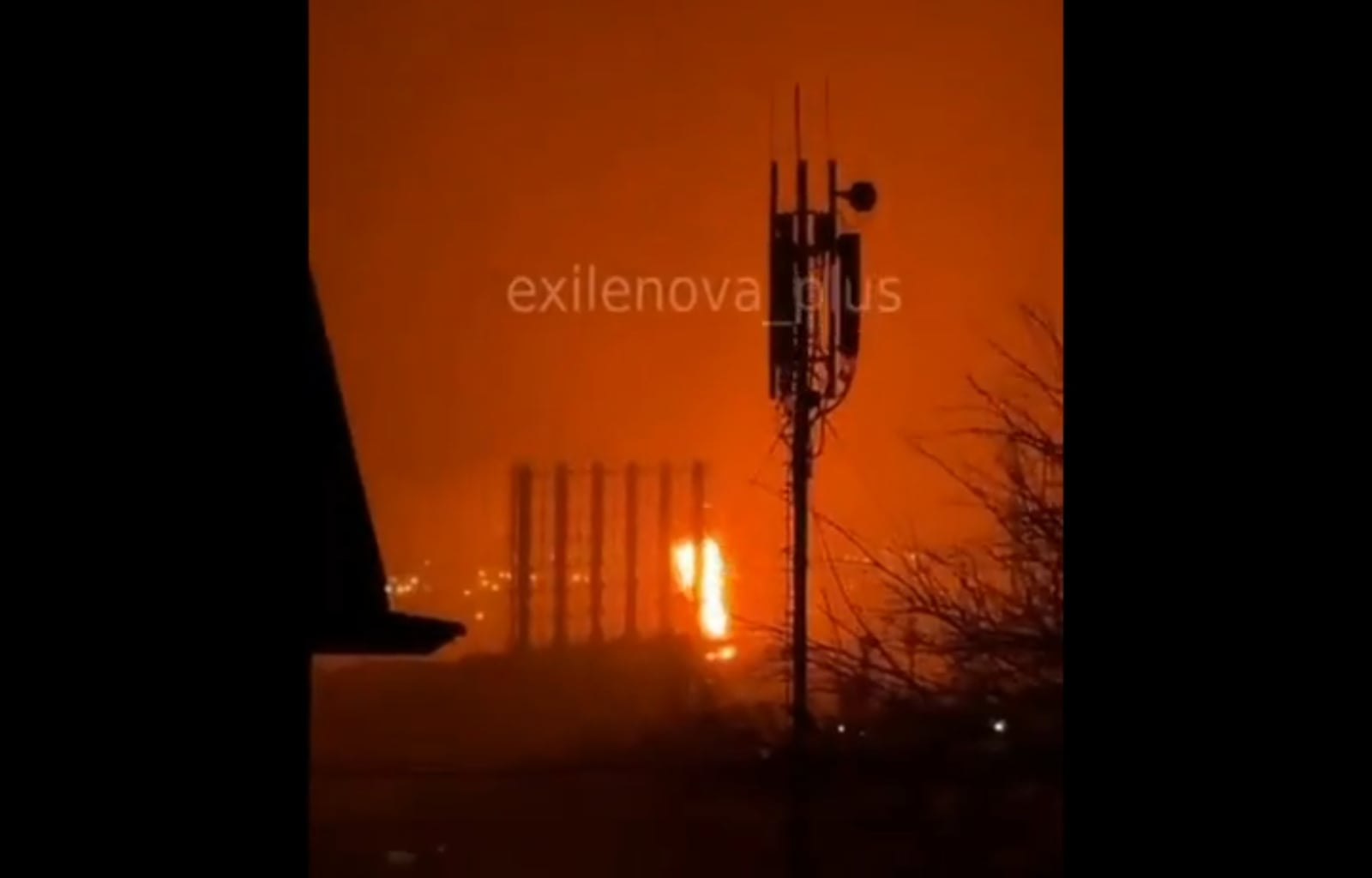 Ukrainian long-range drones hit Russian oil refinery in Tuapse. 30.12.2025