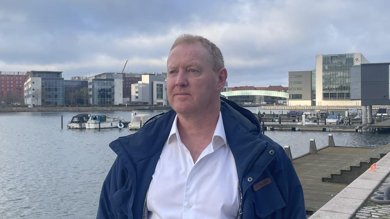 Lærer blev politianmeldt for vold mod to elever – men video viste noget andet