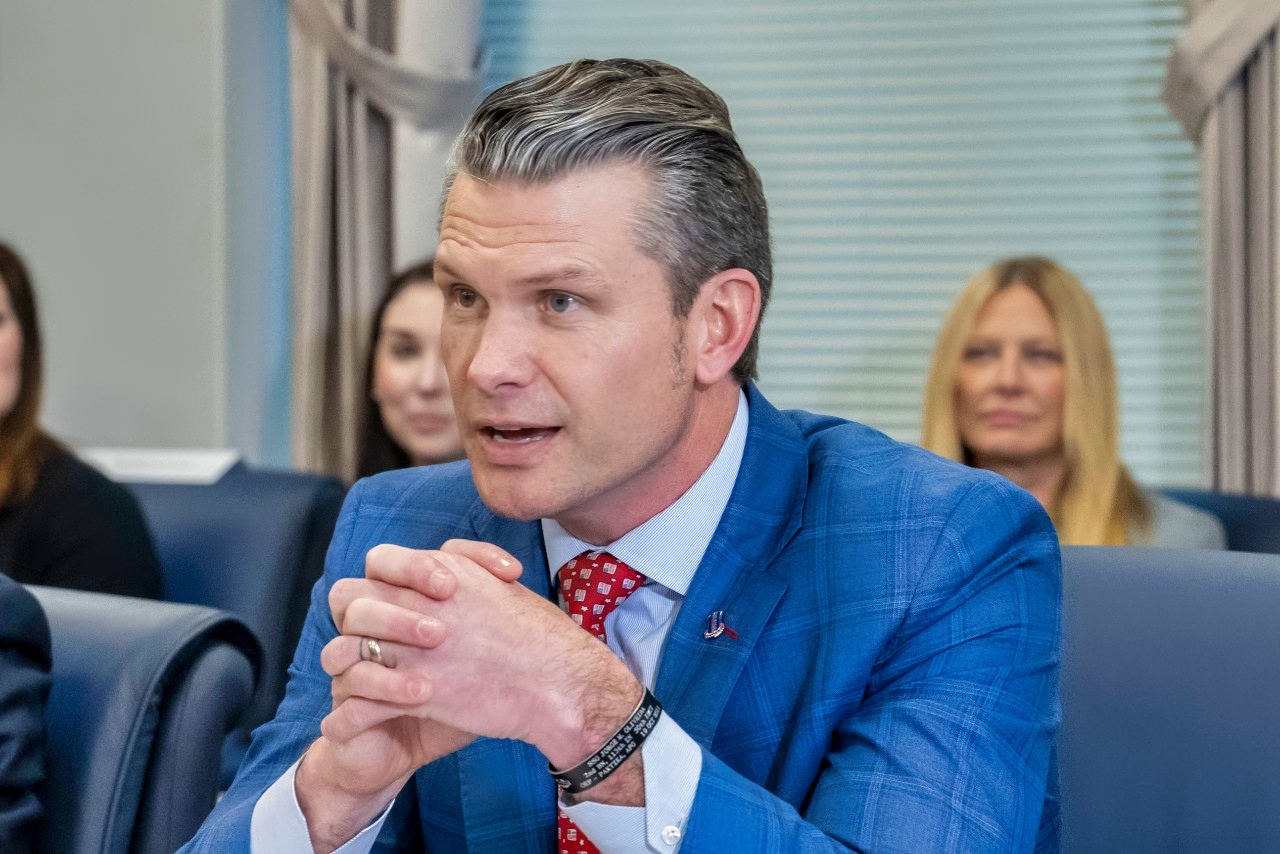 Secretary of Defense Pete Hegseth hosts a bilateral exchange with Australian Deputy Prime Minister Richard Marles at the Pentagon, Washington, D.C., Feb. 7, 2025. (DoD photo by U.S. Air Force Senior Airman Madelyn Keech)