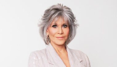 Jane Fonda Stands Up for a Living Wage: ‘No Democracy Can Survive When Millions of Families Cannot Afford to Live’