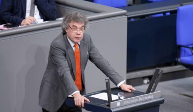 Hitlergruß im Bundestag: Anklage gegen AfD-Bundestagsabgeordneten Matthias Moosdorf