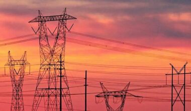 False Warnings About EVs Overloading the Grid Hid a Battle Over Data-Center Profits - UOMOD