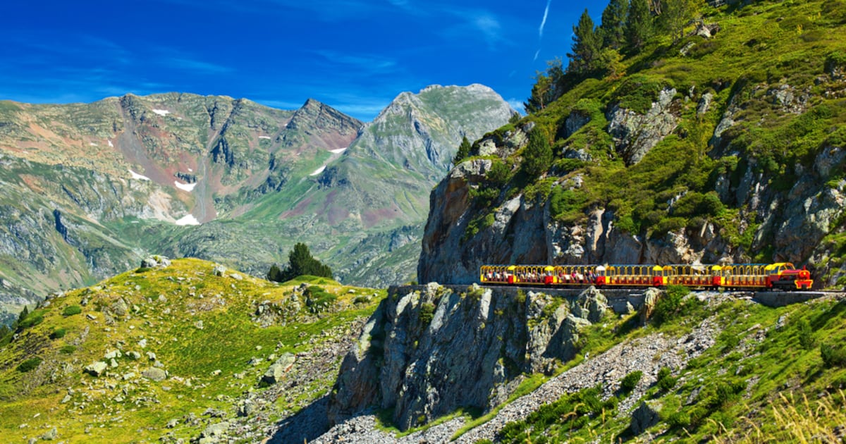 Retracing the steps of Jewish refugees fleeing Nazis in the Pyrenees – The Irish Times