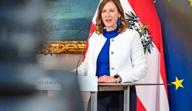 ÖVP, die christliche Partei, hetzt uns gegeneinander auf - kurz vor Weihnachten!