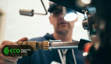 IA e escassez de trabalhadores aumentam interesse por profissões manuais. Há canalizadores a ganhar 200 euros por hora