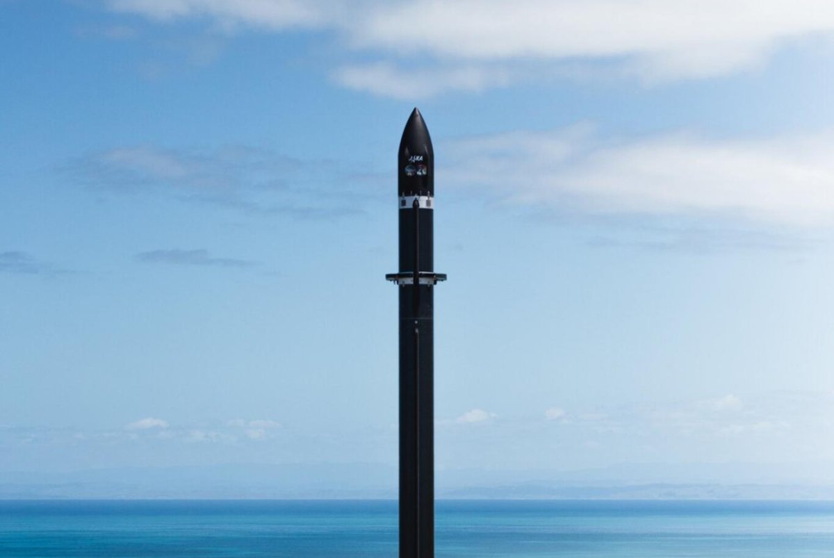 RocketLab sends Japanese communications satellite into orbit