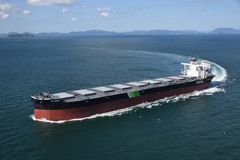 Imabari delivers 209,000 DWT LNG-Ready bulk carrier SG LAGOON
