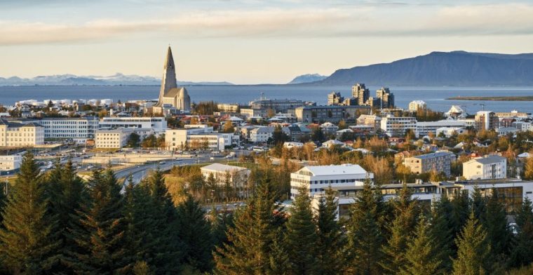 Break a transatlantic journey in Reykjavik to cut costs (Photo: Harald Nachtmann/Getty Images)