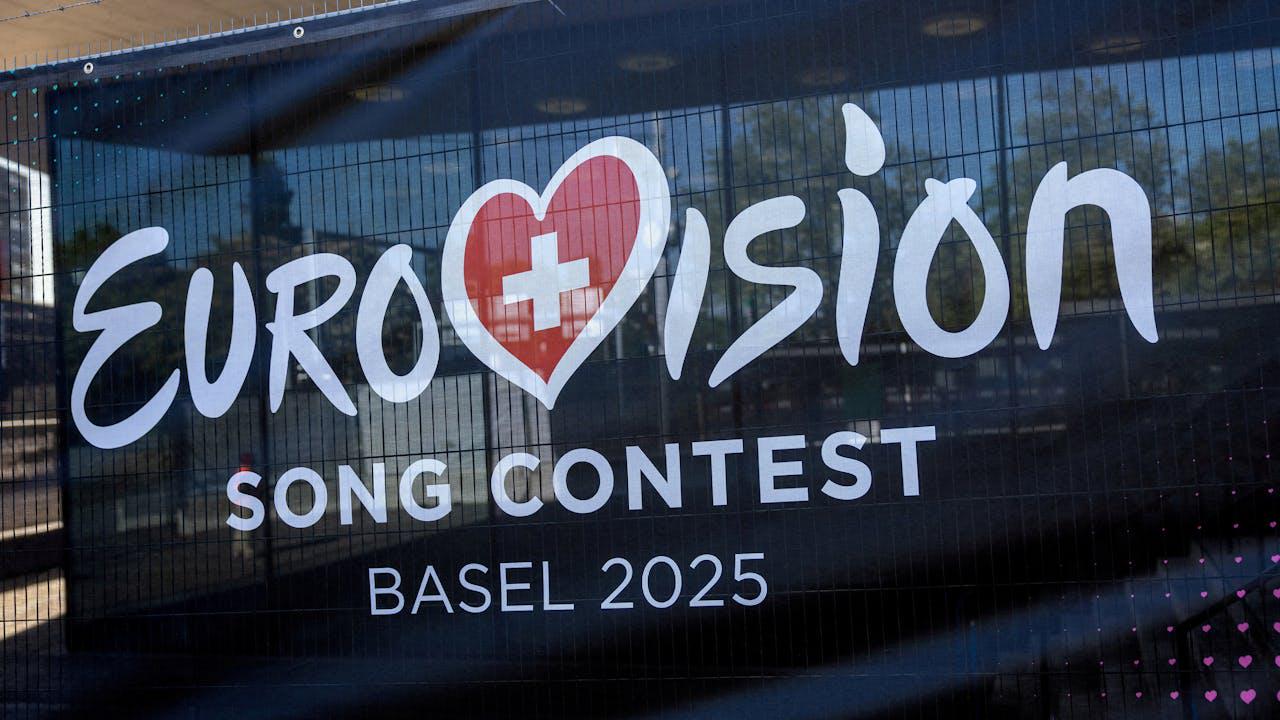 Israel får lov at fortsat deltage i Eurovision (ESC). Spanien, Holland, Irland og Slovenien trækker sig som konsekvens af beslutningen, muligvis flere andre lande på vej.