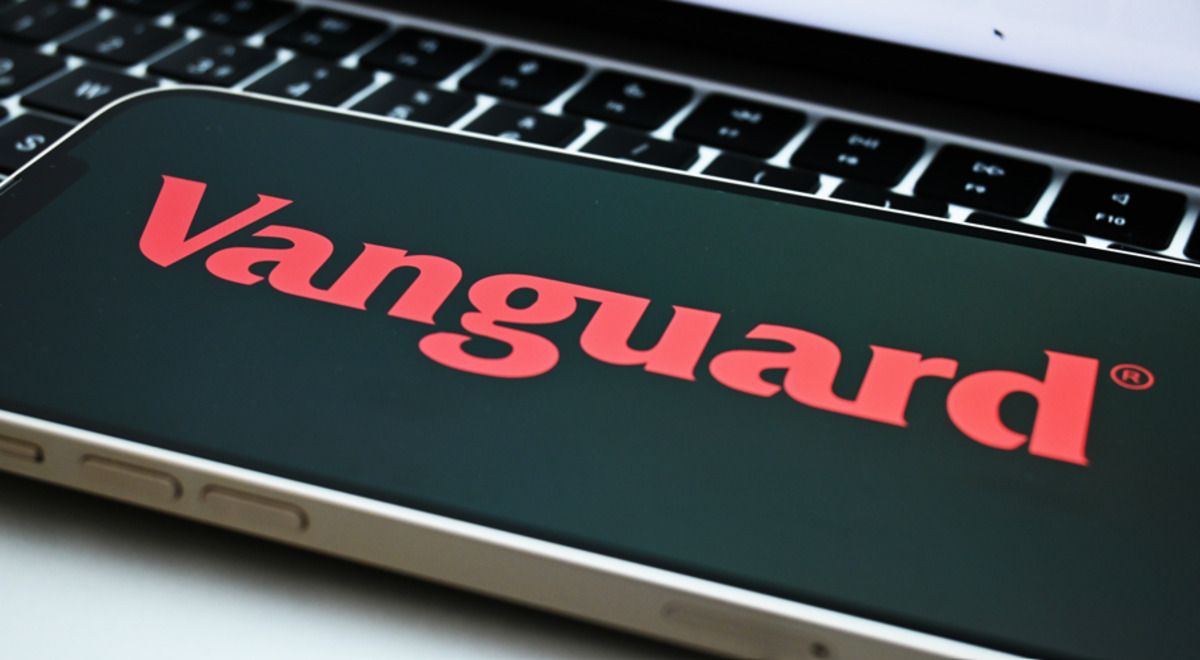 Vanguard Opens Door to Crypto ETFs After Years of Resistance