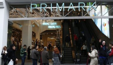 España alcanza un máximo histórico de población con 49,1 millones de habitantes