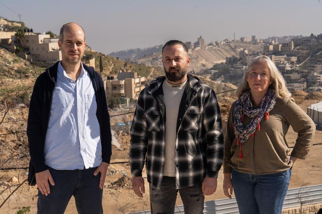 מימין: אפרת גבעתי, מותעסם עוויסאת ודרור עמדי