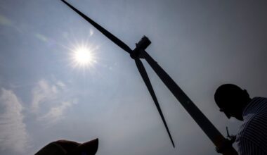 Trump undermines our energy future with reckless wind power pause – The Virginian-Pilot