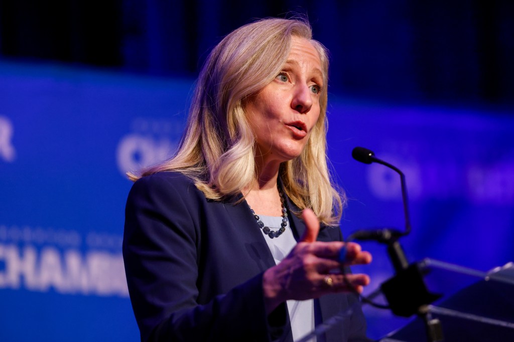 Spanberger to name energy czar to address power demand, cost – The Virginian-Pilot