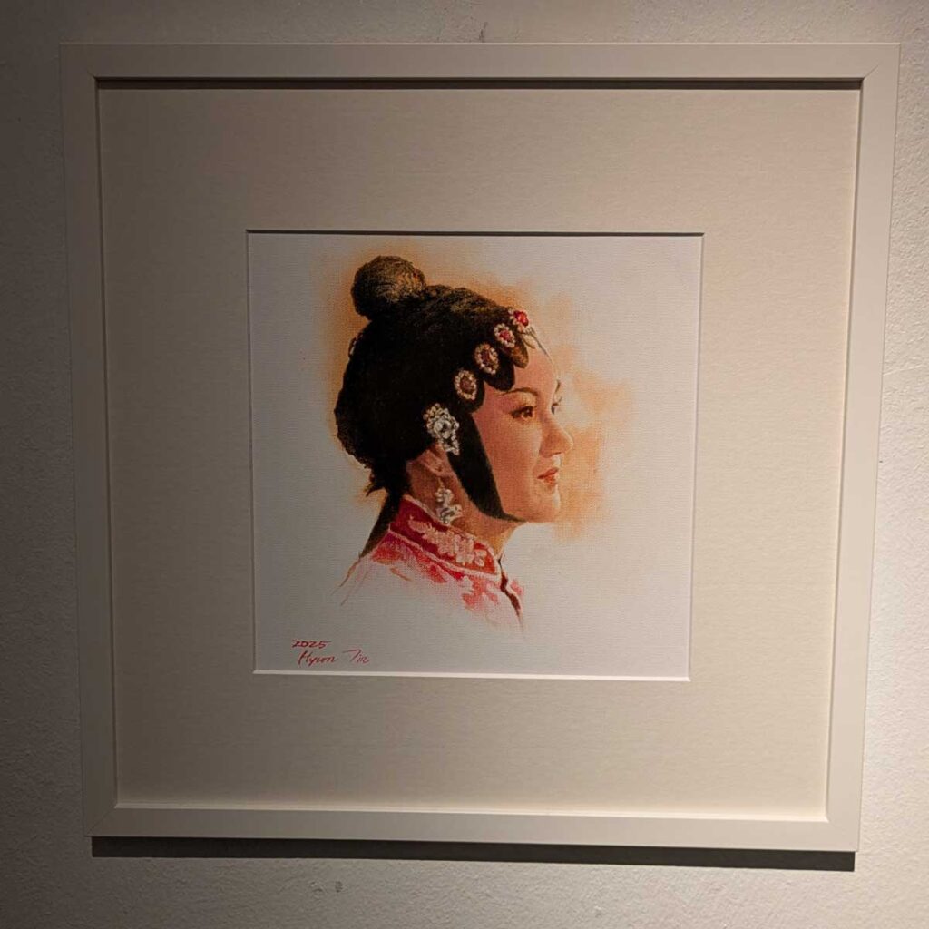 Kim Hyun Jin’s "Singapore Lady in Opera Costume"