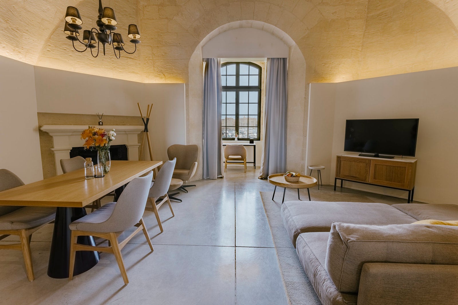 The Grand Harbour Suite at Cugó Gran Macina