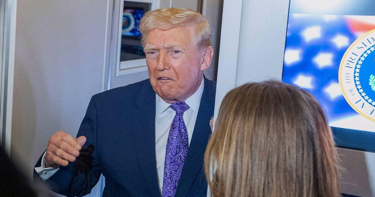 Donald Trump insults two reporters by claiming they can't match his 'perfect' brain test