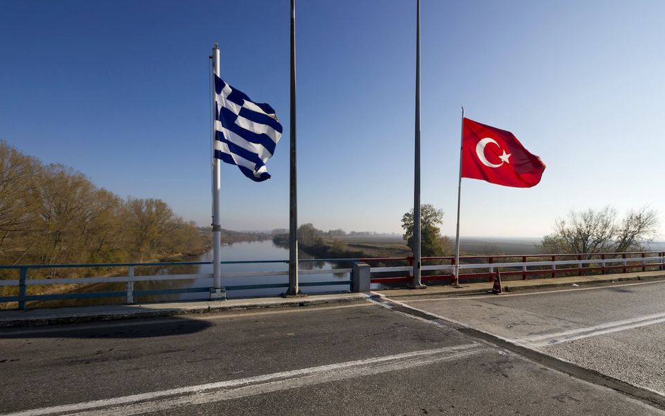Greece says defensive posture necessary amid Turkish warnings