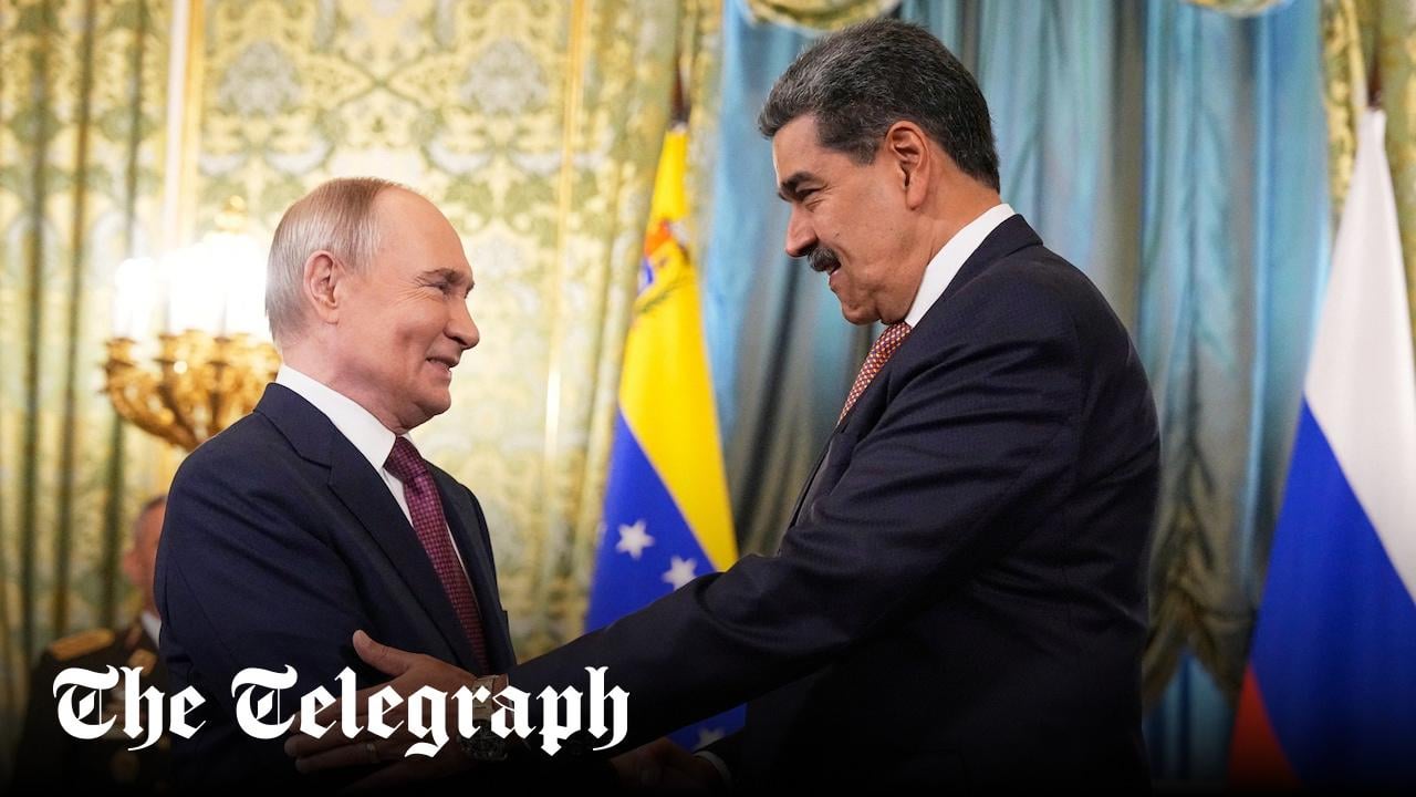 Russia evacuates diplomats’ families from Venezuela