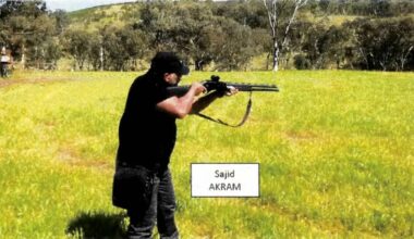 Bond Beach-siktede skal ha trent på terrorangrepet med faren – NRK Urix – Utenriksnyheter og -dokumentarer