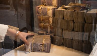 'No delays' as Syria prepares to launch new currency