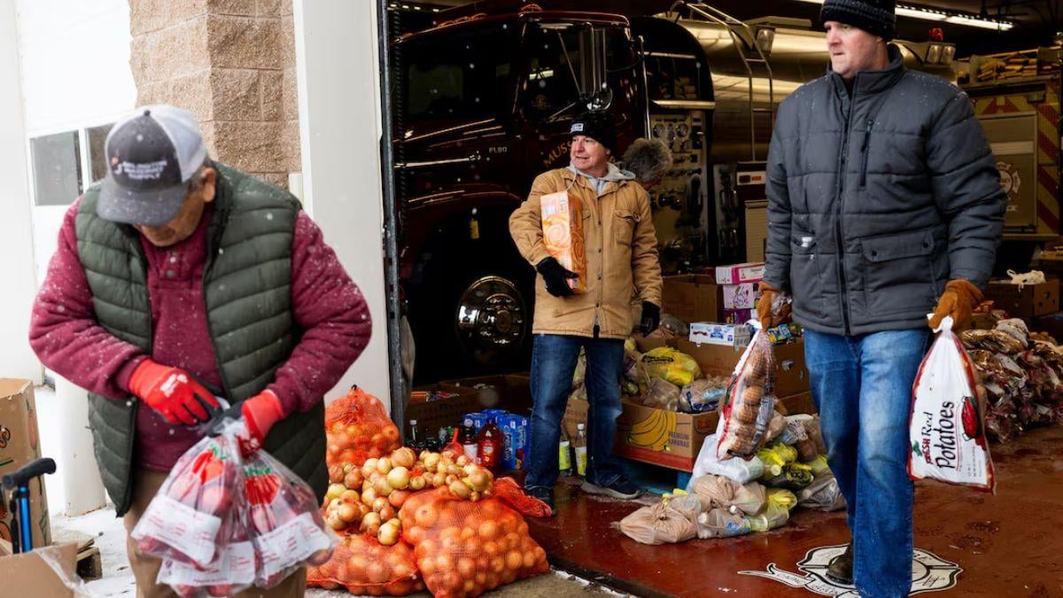 "You Voted for This": Retired auto workers who backed Trump are being crushed by a 10% energy hike just to power Big Tech’s AI data centers