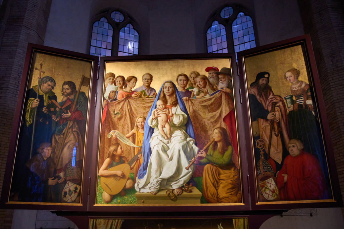 "Jesus for each of us": Church altar featuring homeless man goes on display a stone's throw from his grave at the Vatican