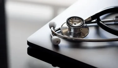 Veselības Aprūpes Jaunumi 2026: Fokuss uz Bērnu Servisu Uzlabojumiem un Jaunām Iespējām