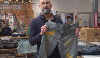 Burlington business gives torn apparel a second chance
