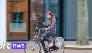 Fietsersbond pleit voor lagere boetes voor gsm-gebruik op fiets dan in auto: "Impact op andere weggebruikers is minder groot" | VRT NWS: nieuws
