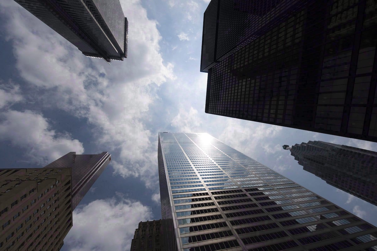 Canadian banks expected to report higher profit despite trade war and economic uncertainty