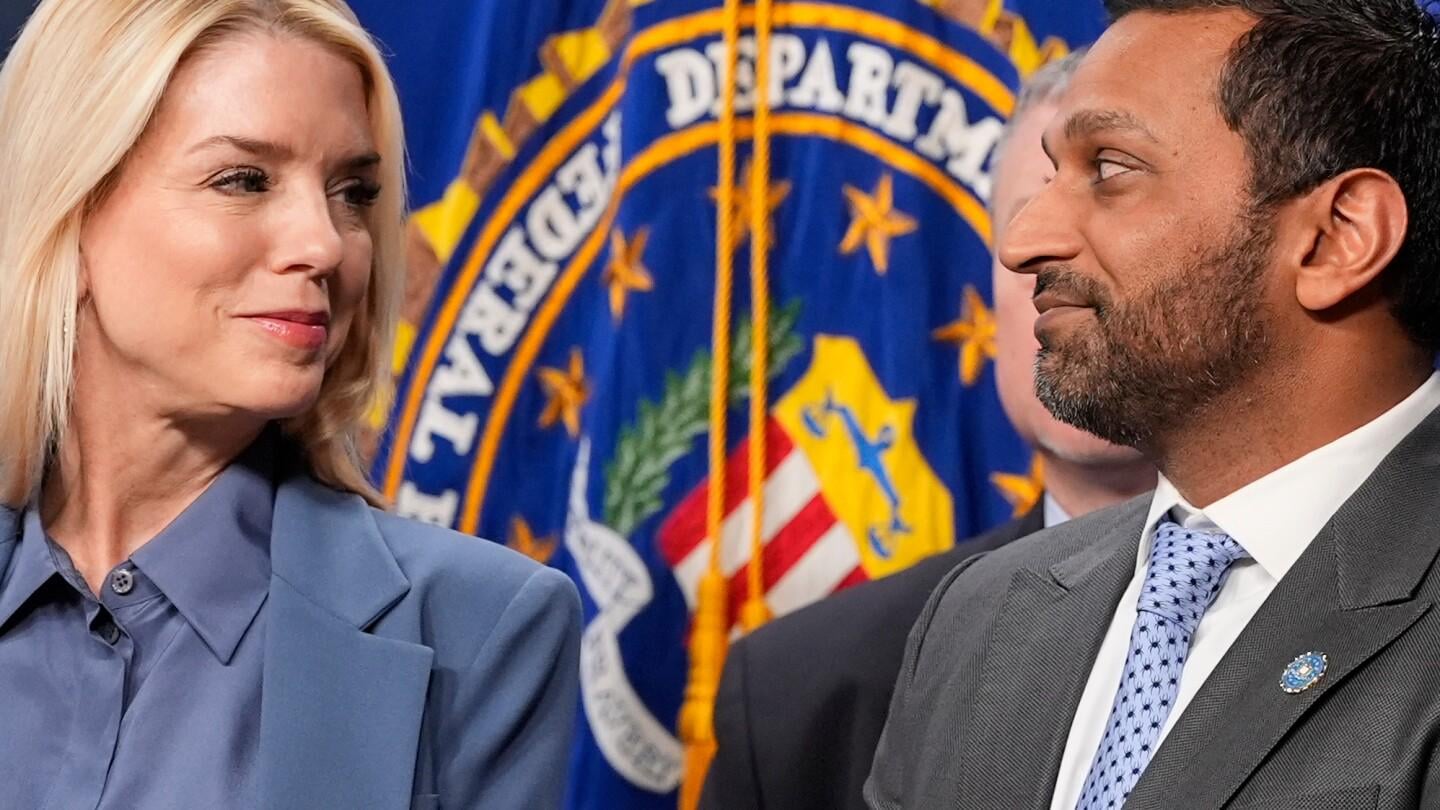 Trump administration plays up pipe bomb suspect's arrest. Jan. 6 violence goes unmentioned