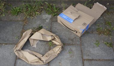 Delivery giants told to stop leaving Christmas parcels on doorsteps