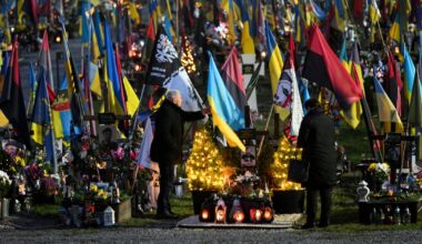 Zelenskiy proposes demilitarised zone in eastern Ukraine in latest peace plan – The Irish Times