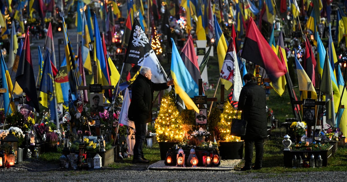 Zelenskiy proposes demilitarised zone in eastern Ukraine in latest peace plan – The Irish Times