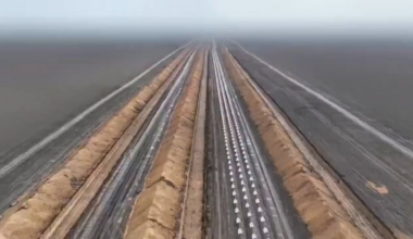 This how the kilometers of fortifications look like - that Trump and Putin would want the ukrainians to just give up by signing a bad peace treaty, which would just be used by Russia in the next war