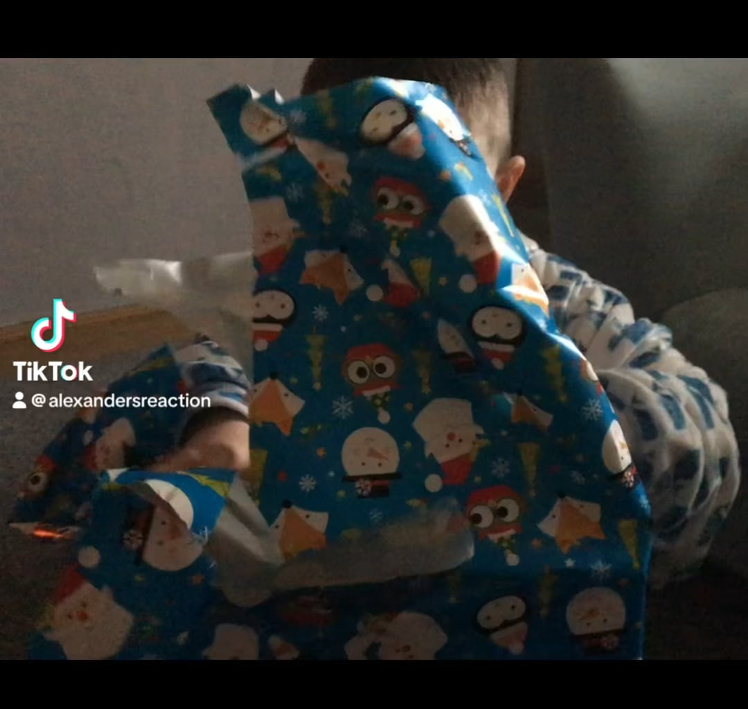 I’m going to channel this wee man’s energy when I open my lynx Africa gift set.