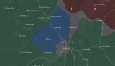 Ukrainian forces push Russians out of northwestern Kupiansk, war monitors say