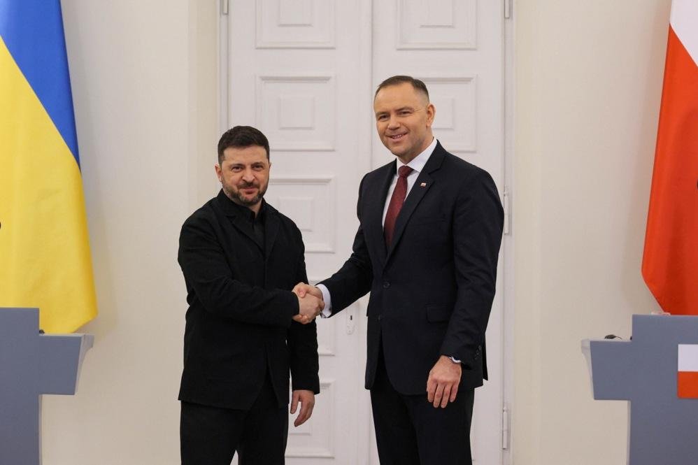 Zelensky calls meeting with Nawrocki 'bad news for Russia'