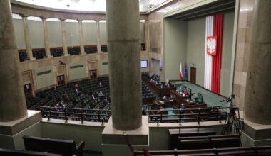 Poland says Ukrainian refugees contribute more than they cost