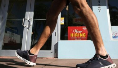 Most Asian markets rise as traders await key US data