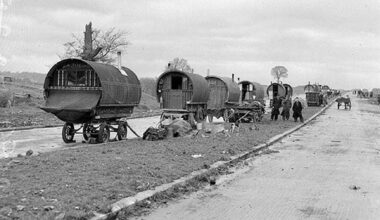 Long Mile Road, being upgraded to Dual-Carriageway, Walkinstown, Dublin 12. (1957) Photo, Independent Newspapers.