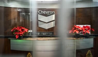 Chevron Steers Risky Path to Oil's Biggest Prize in Venezuela