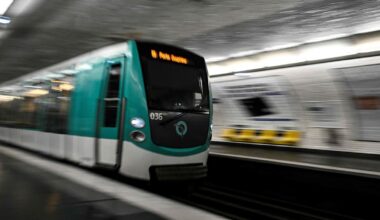 Frankreich: Messerangreifer verletzt drei Frauen in Pariser Métro