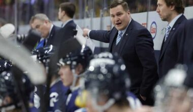 Nuorten Leijonien päävalmentaja arvioi Suomi-kiekon tulevaisuutta: "Vuodet eivät ole veljiä"