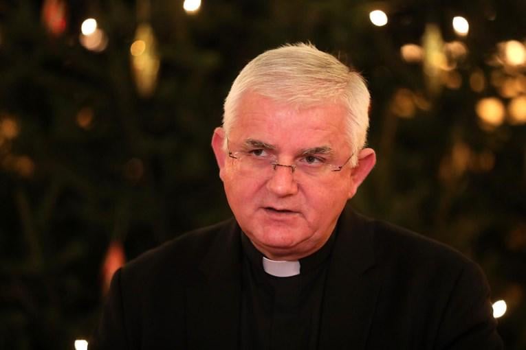 Nadbiskup Uzinić o neredima u Rijeci: "Sve djeluje izmanipulirano kako se ne bi previše analizirale afere"
