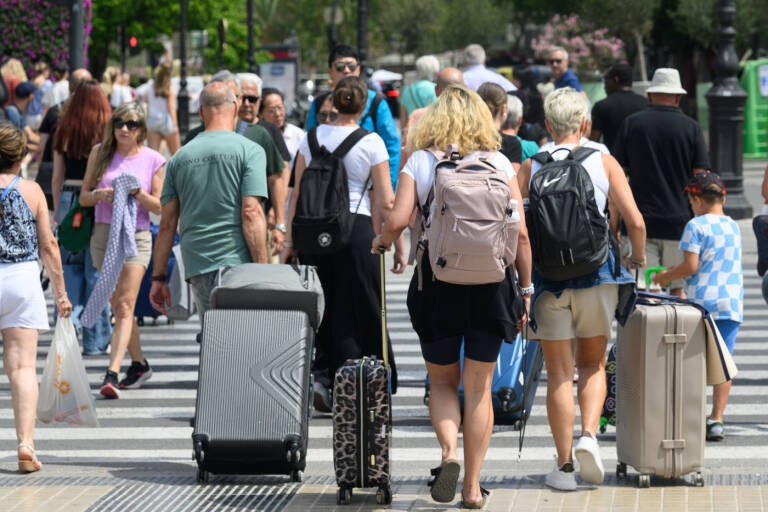 España marca nuevo récord de visitantes hasta octubre con casi 86 millones