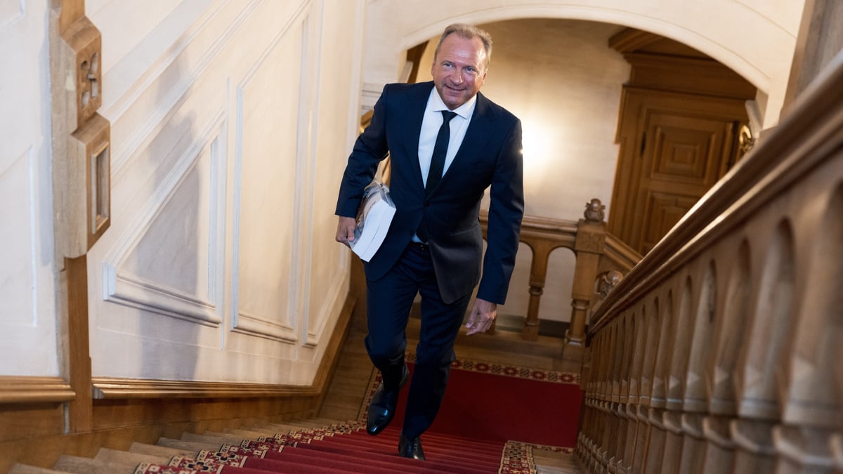 Europe pitches centralised markets watchdog to avert decline