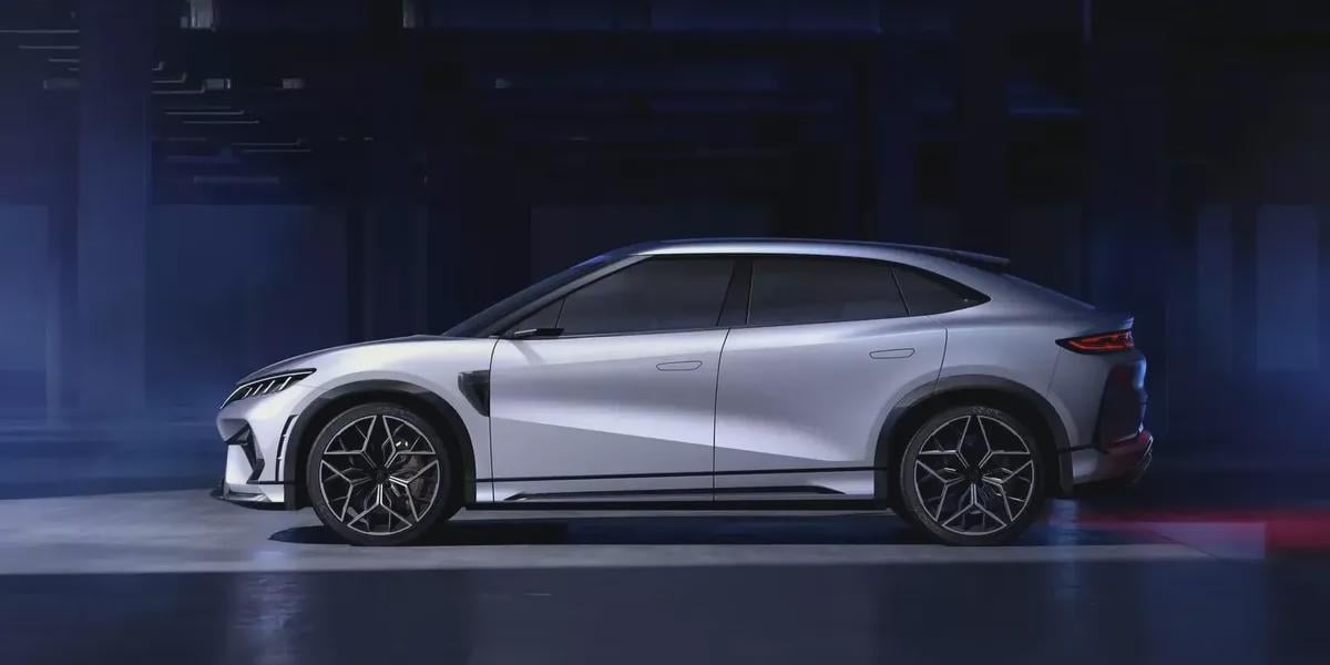 Backward American Capitalism (and Trump) Are Getting Electrical Vehicles All Wrong. The dirty fossil fuel industry keeping gas-powered vehicles on the road are like the horse-and-buggy companies of 1902, which laughed at Henry Ford’s Model T for a while before being put out of business by it.